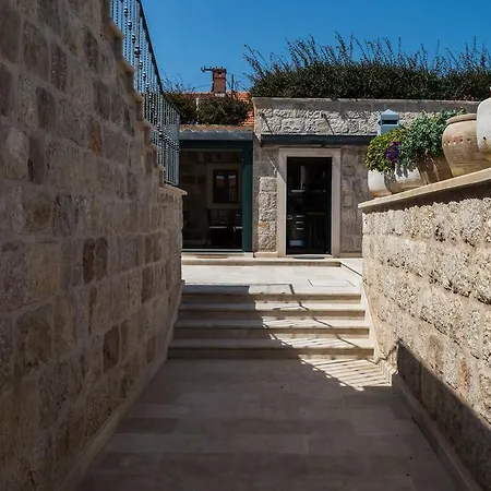 Antica דירה Čilipi